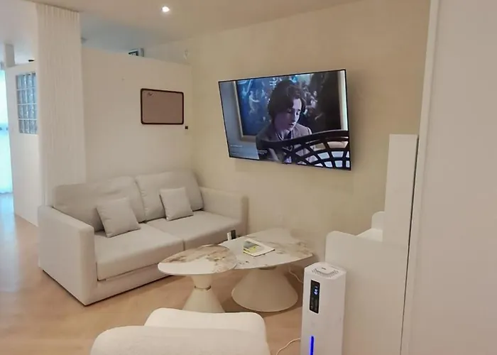 The 23-mantova, Family Suite, Big Room, 명동도보8분 アパート *