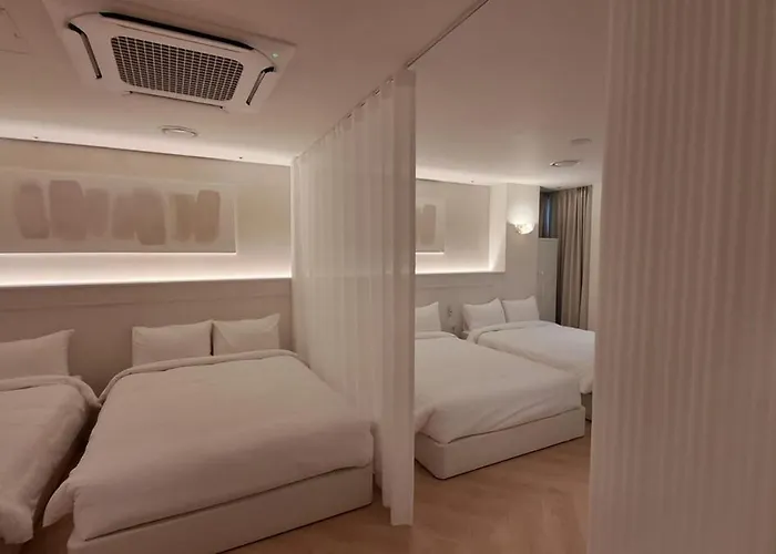 The 23-mantova, Family Suite, Big Room, 명동도보8분 ソウル特別市
