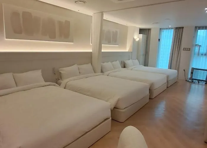 The 23-mantova, Family Suite, Big Room, 명동도보8분 ソウル特別市